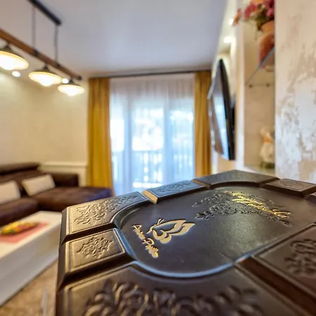 Papillon 2 * זלאטיבור