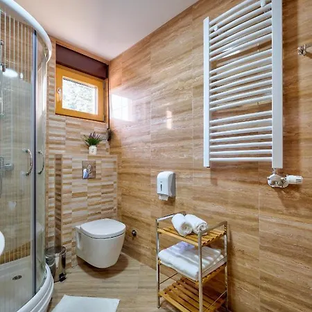 Papillon 2 * זלאטיבור