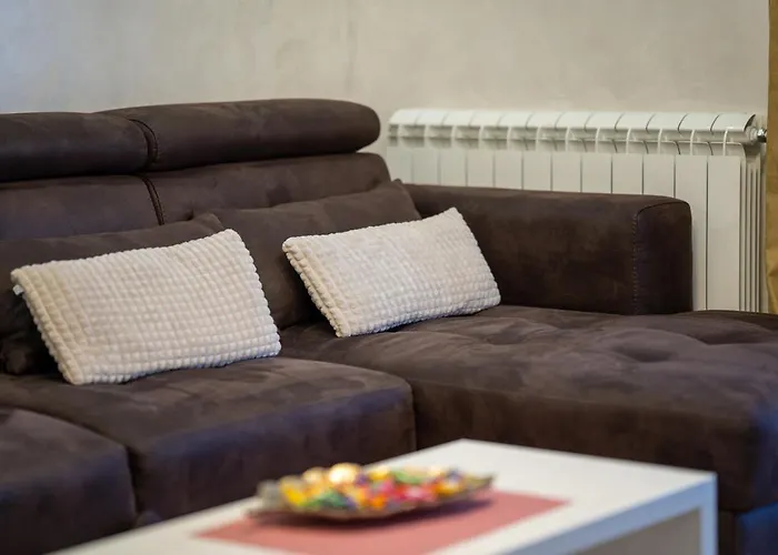 Apartamento Papillon 2 *