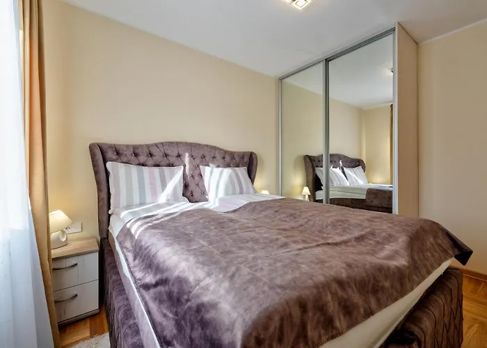 아파트 Papillon 2 즐라티보